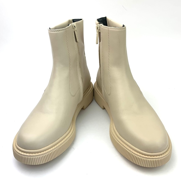 BRAND NEW without box Franco Sarto lug sole boot (size 9, fits small—like 7.5) - Picture 9 of 11